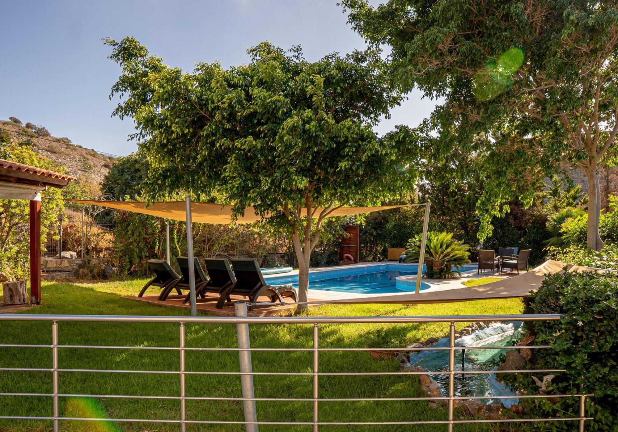 Iris Stone Built Villa Mílatos Ngoại thất bức ảnh